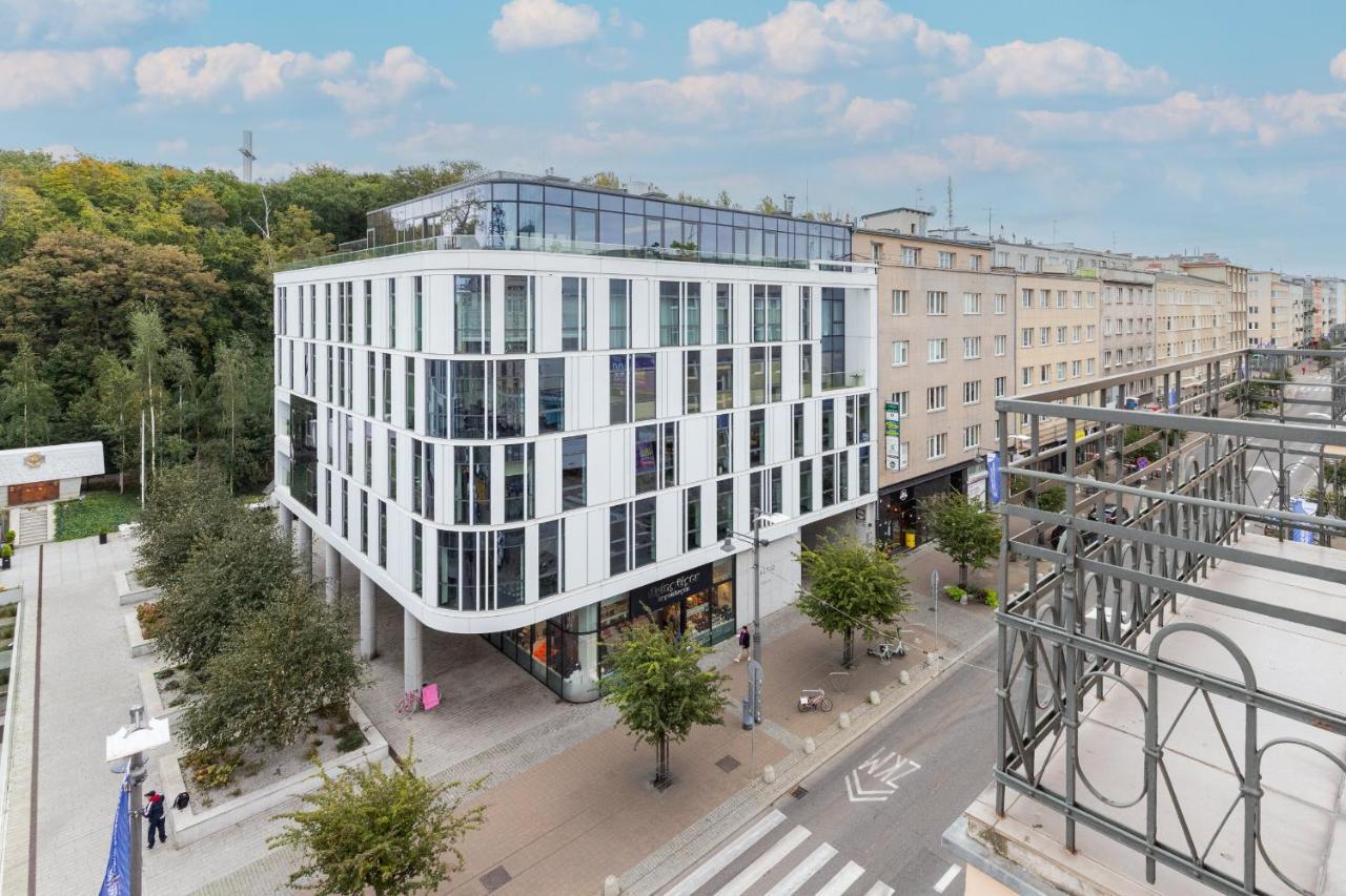 Swietojanska Center Of 550m To The By Renters Gdynia