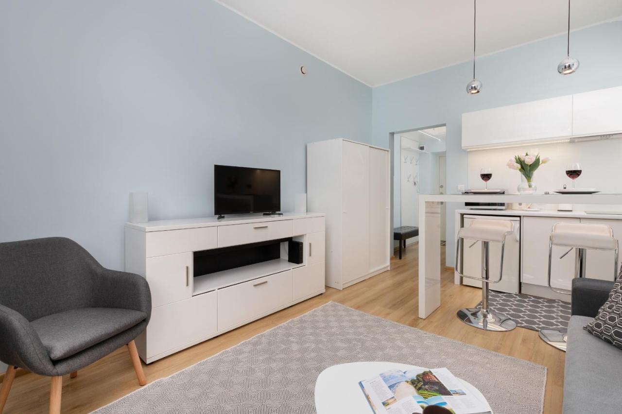 Swietojanska Center Of 550m To The By Renters Gdynia